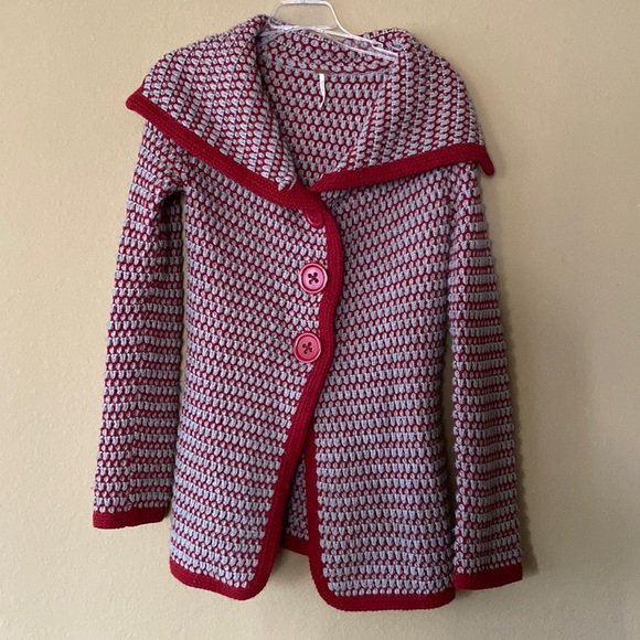 Free People Sweater - Picture 1 of 8